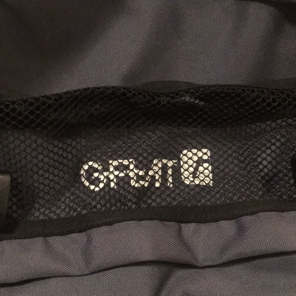 Backpack - Picture 2 of 5